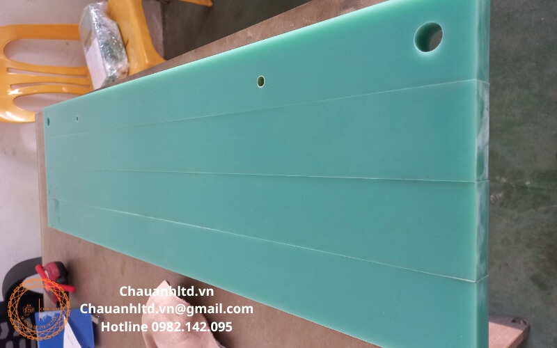 7 điều bạn cần biết trước khi chọn nhựa FR4 trong thiết kế mạch in và cơ khí kỹ thuật 1 nhua fr4 phip ngoc mau xanh ngoc 2